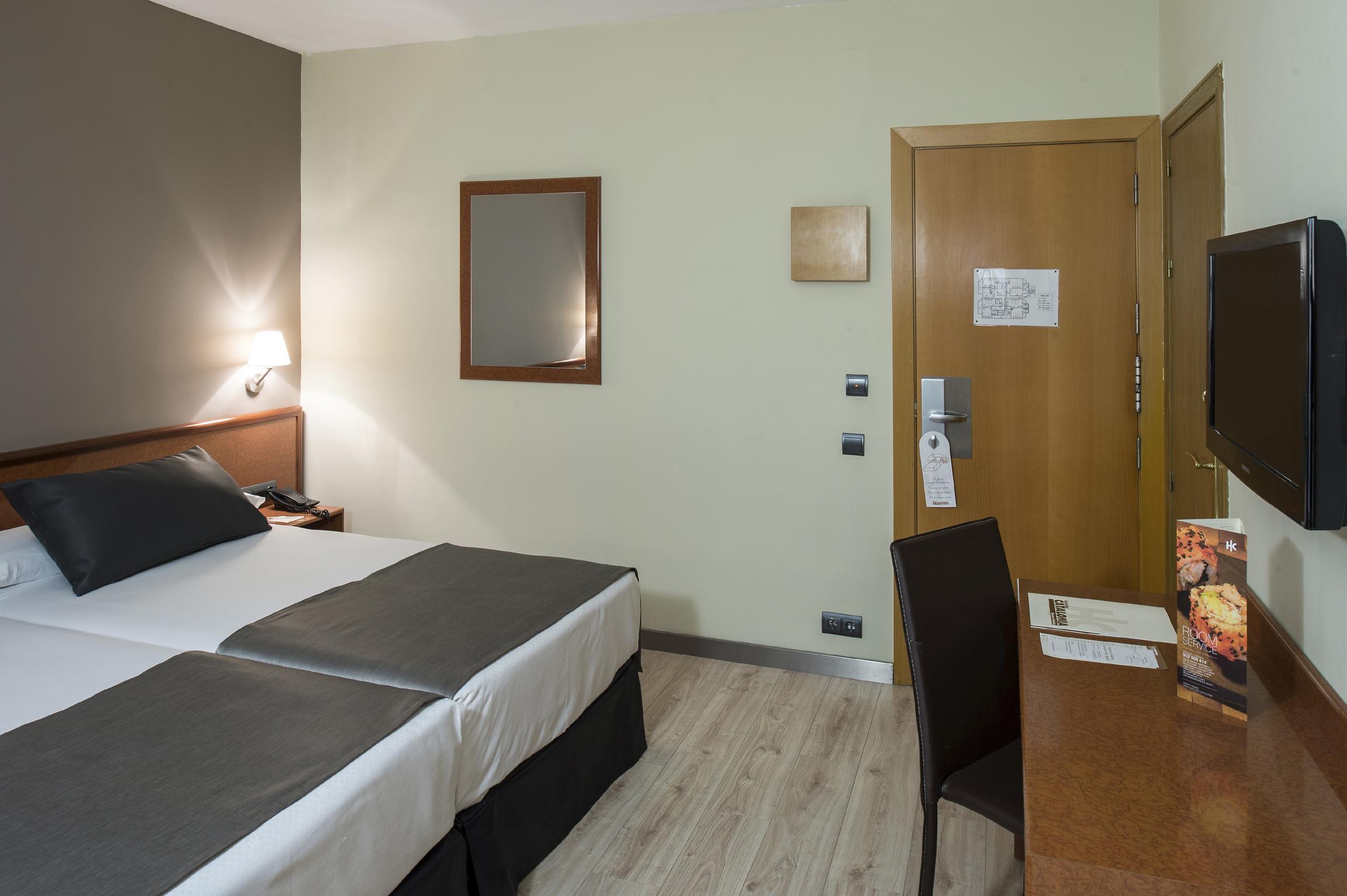 Catalonia Castellnou Hotell Barcelona Eksteriør bilde