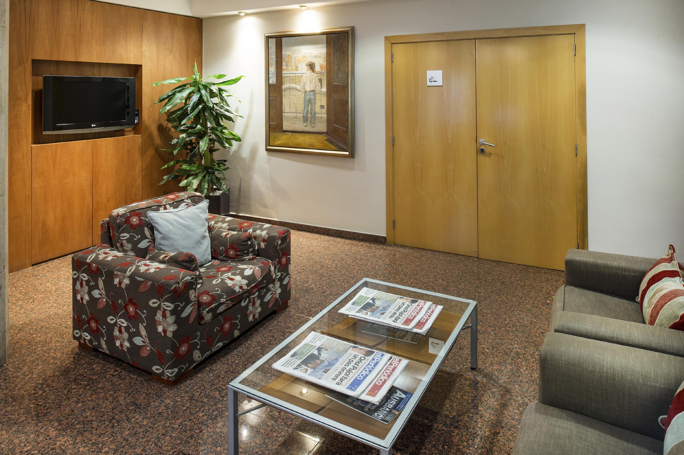 Catalonia Castellnou Hotell Barcelona Eksteriør bilde