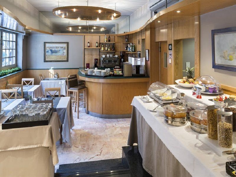 Catalonia Castellnou Hotell Barcelona Eksteriør bilde